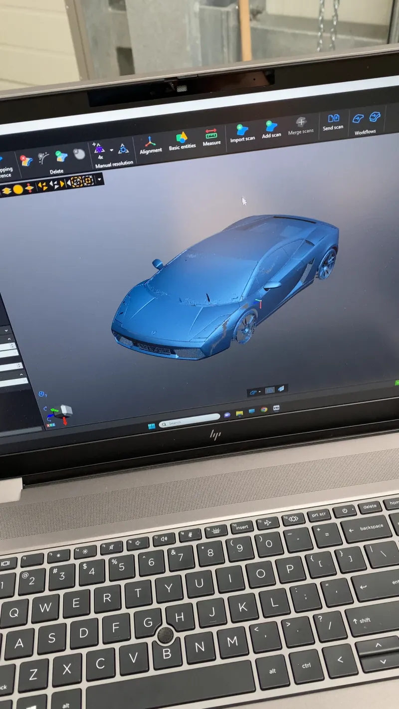 3D sken automobila prikazan u softveru